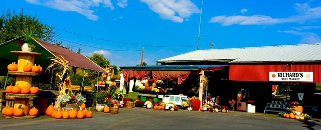 Richard's Fruit Market