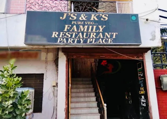 J’s & K’s Restaurant And Party Place
