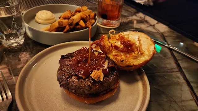 Garrison Kitchen + Cocktails