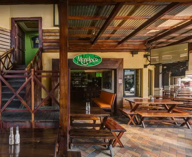 Monoloco Plaza Obelisco