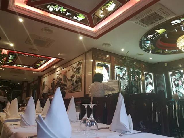 Mandarin Saint-Cyr Restaurant