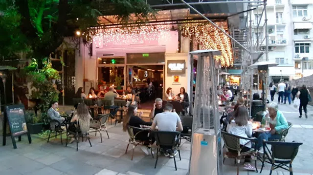 OLD str. Downtown Bar