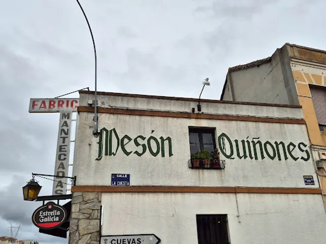 Mesón Quiñones Bar Restaurante