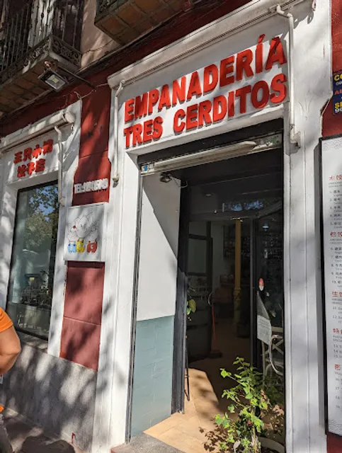 Three Piglets Bakery