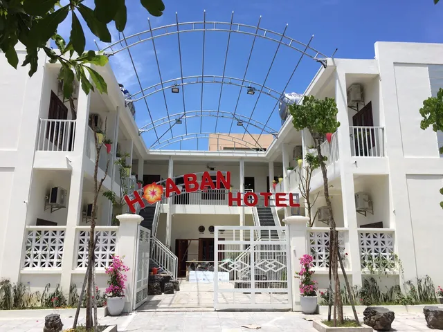 Hoa Ban Hotel