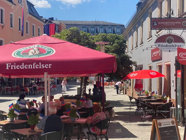 Restaurant & Café Scherbenhaufen
