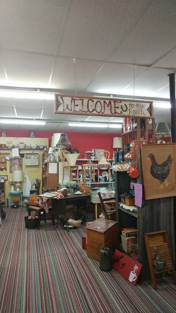 Boggy Bottom Antiques and Collectibles
