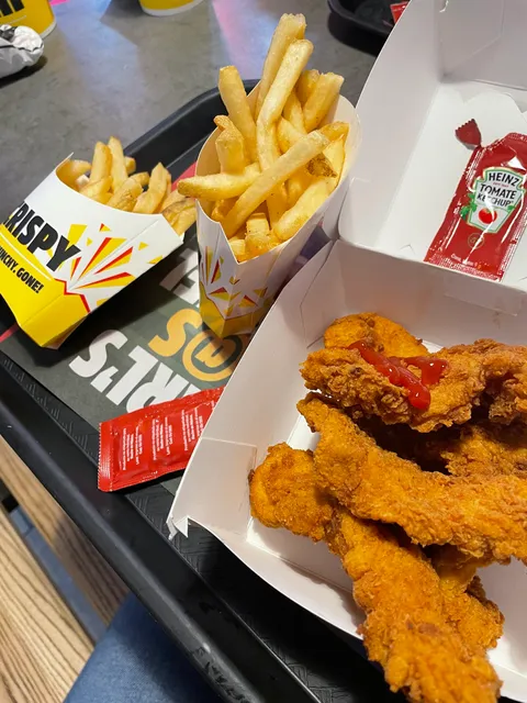 Carl's Jr Multiplaza Aragón