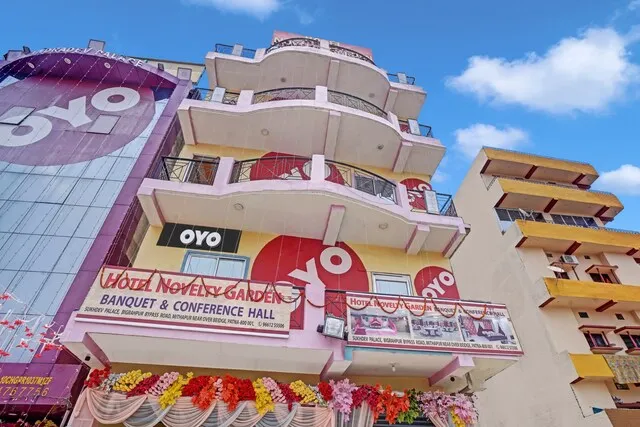 Hotel o Novelty Garden