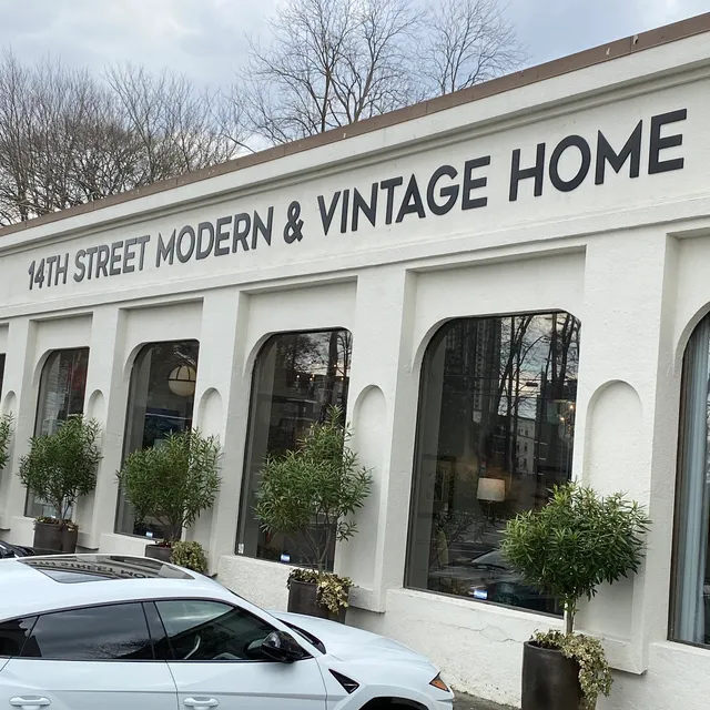 14th Street Modern & Vintage Home