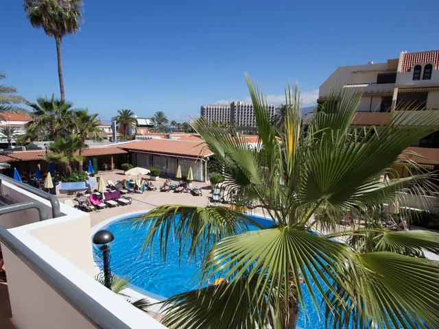 Apartamentos Colon 2