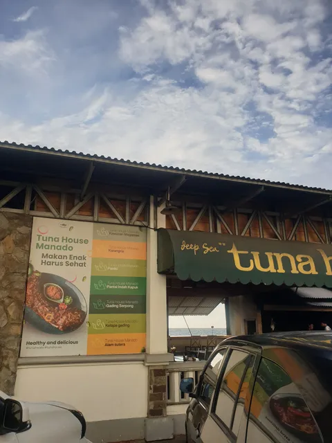 Tuna House Mega Mas