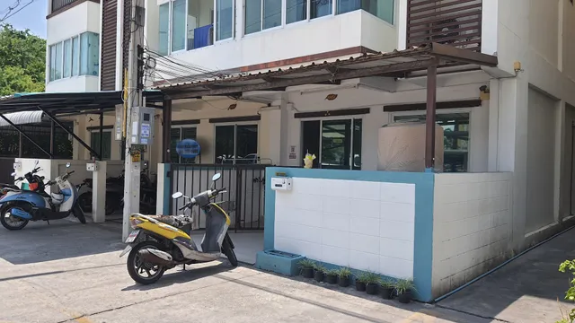 Won Sea Breeze 1,590 ฿ (สำหรับ 4-6 ท่าน)