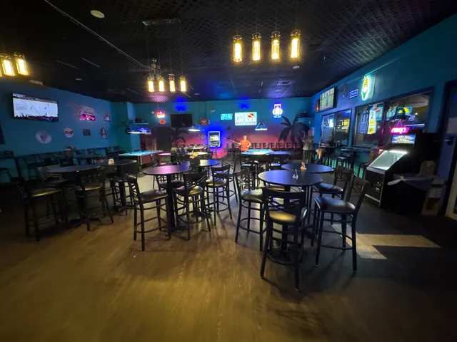 T's on Thomas Bar & Kitchen