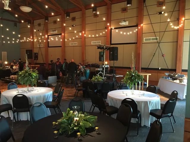 Phillips Market Center