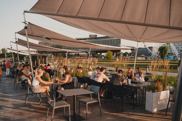 Restauracja Pino River