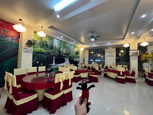 NHÀ HÀNG ẨM THỰC CHÂU Á