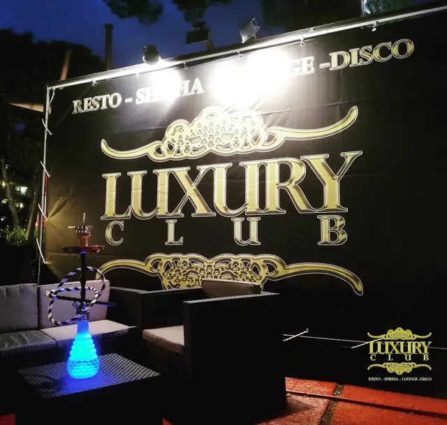 Luxury Club
