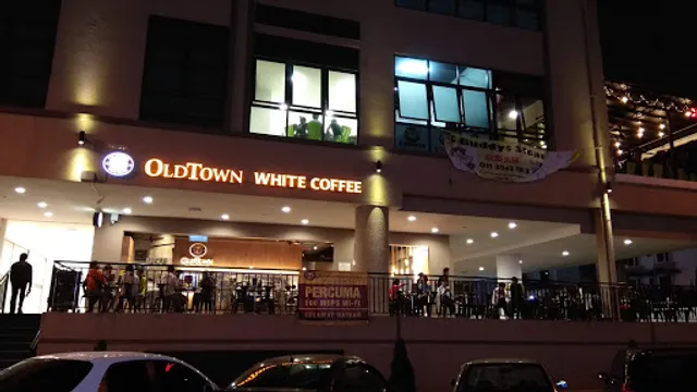 OLDTOWN White Coffee @ Cameron Fair (Tanah Rata)