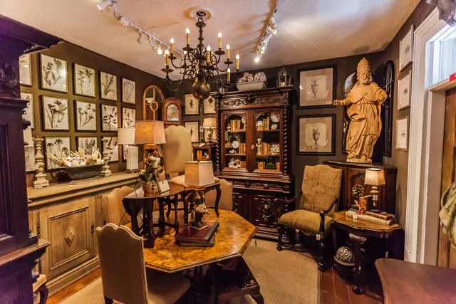 Woodson Antiques & Interiors