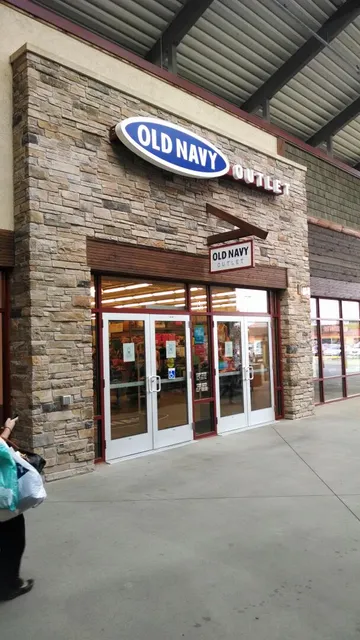 Old Navy Outlet
