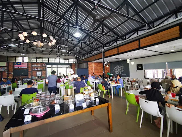 Hayyan Huda Opah's Kitchen