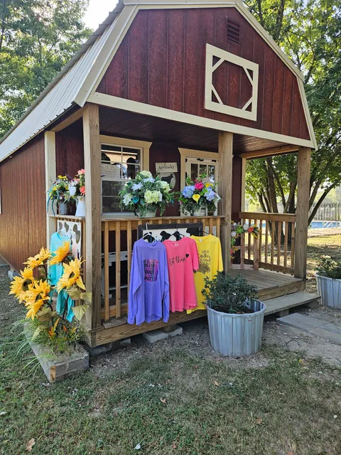Dixie Farms Flowers and Charms