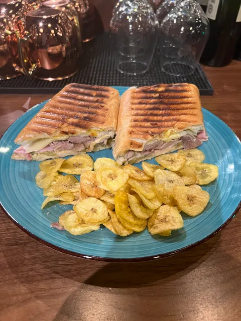 Cubarican’s Cocina