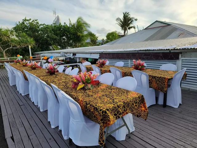 Apia Yacht Club Bar and Restaurant