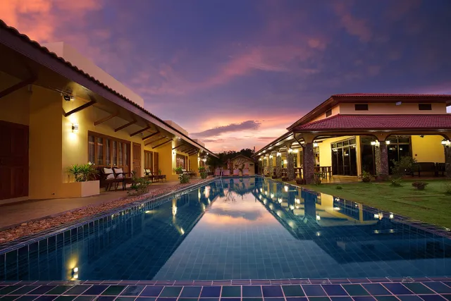 Taratai Villa Boutique Resort