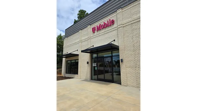 T-Mobile Experience Store