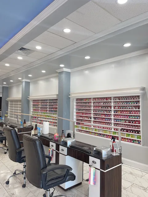 DK Nails & Spa - Headland, Alabama