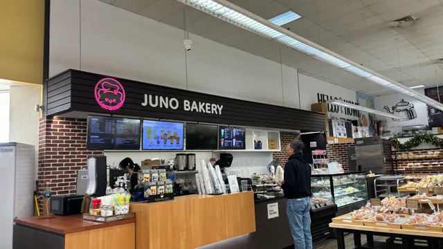 Juno Cafe and Bakery