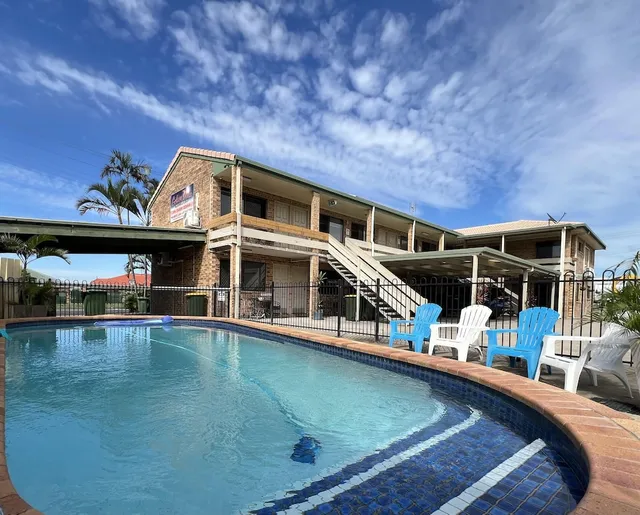 Golden Beach Motor Inn Motel Caloundra