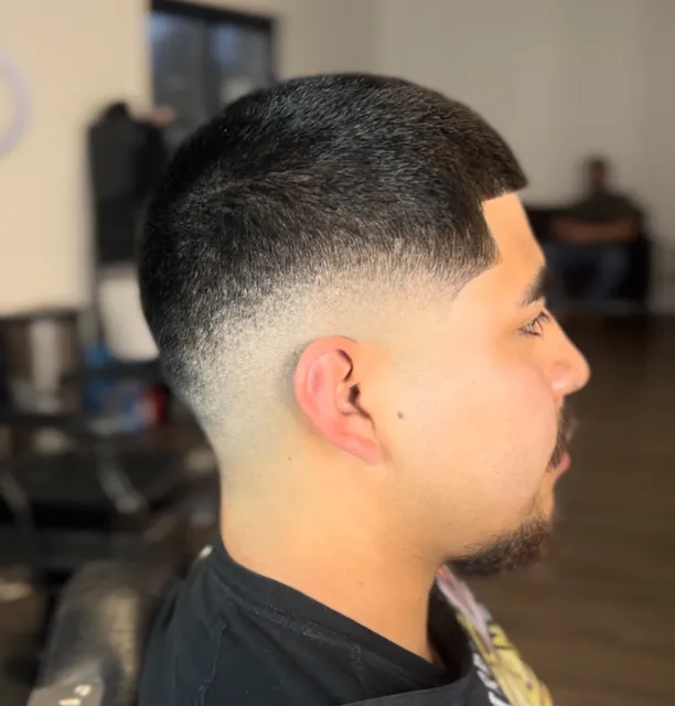 Fade Lounge Barbershop