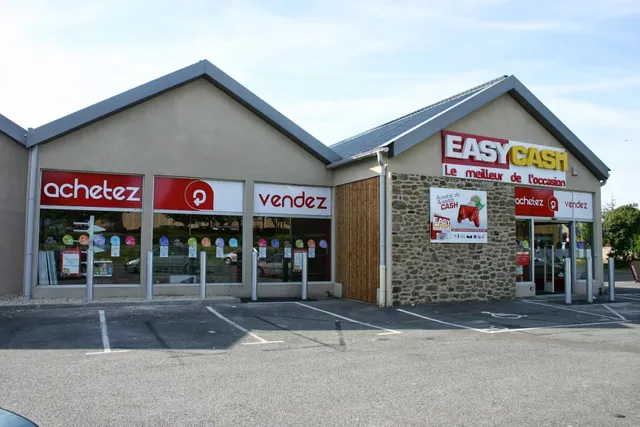 Easy Cash St Malo