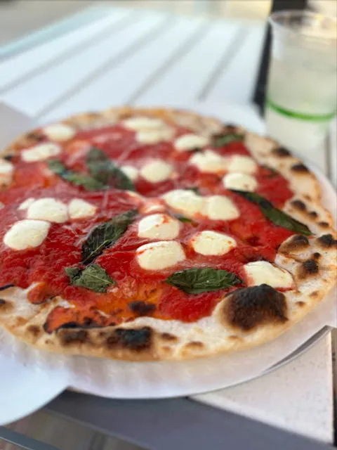 Bud & Alley’s Pizza Bar + Trattoria