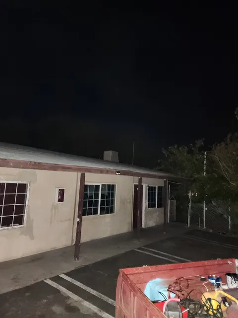 Dena Inn Apartment Motel