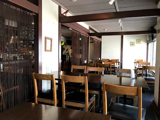 tavola calda monstera