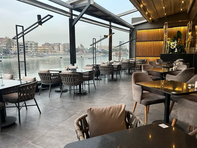 The Mood Resturant & cafe