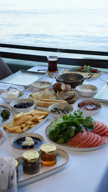 Orda Balık Konak Pier