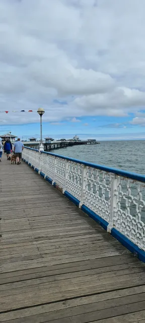 No 27 chaple street guest house.