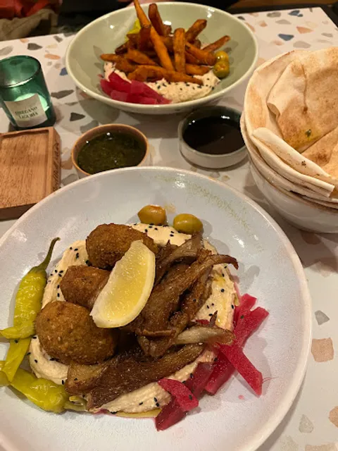 The Hummus Connection