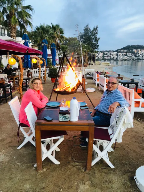 New Season Restaurant