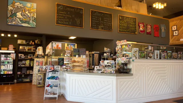 Cinnamon Roll Bakery & Café