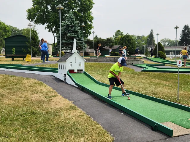 Rolling Greens Miniature Golf