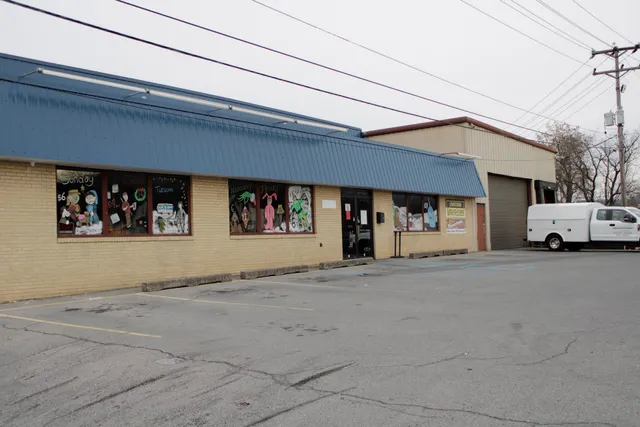 Lewistown Liquidators