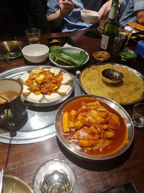 Donghai Longgong Seafood Booth