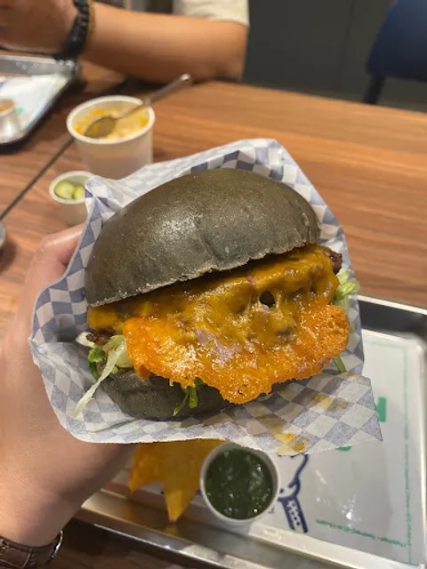 my Burger Lab KL East Mall