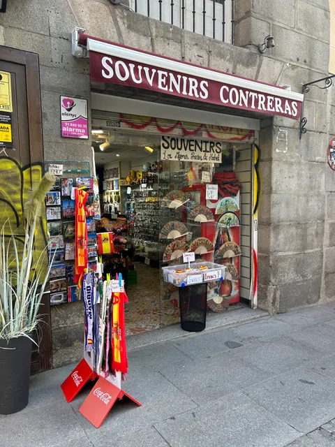 Souvenirs Contreras